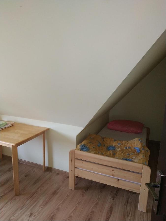 Hôtel Pokoje U Bryksego à Dursztyn Extérieur photo
