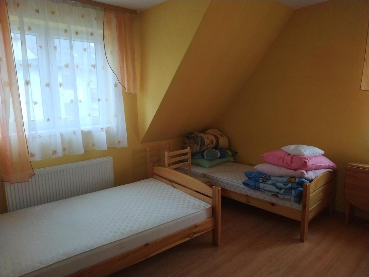 Hôtel Pokoje U Bryksego à Dursztyn Extérieur photo