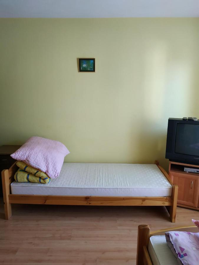 Hôtel Pokoje U Bryksego à Dursztyn Extérieur photo
