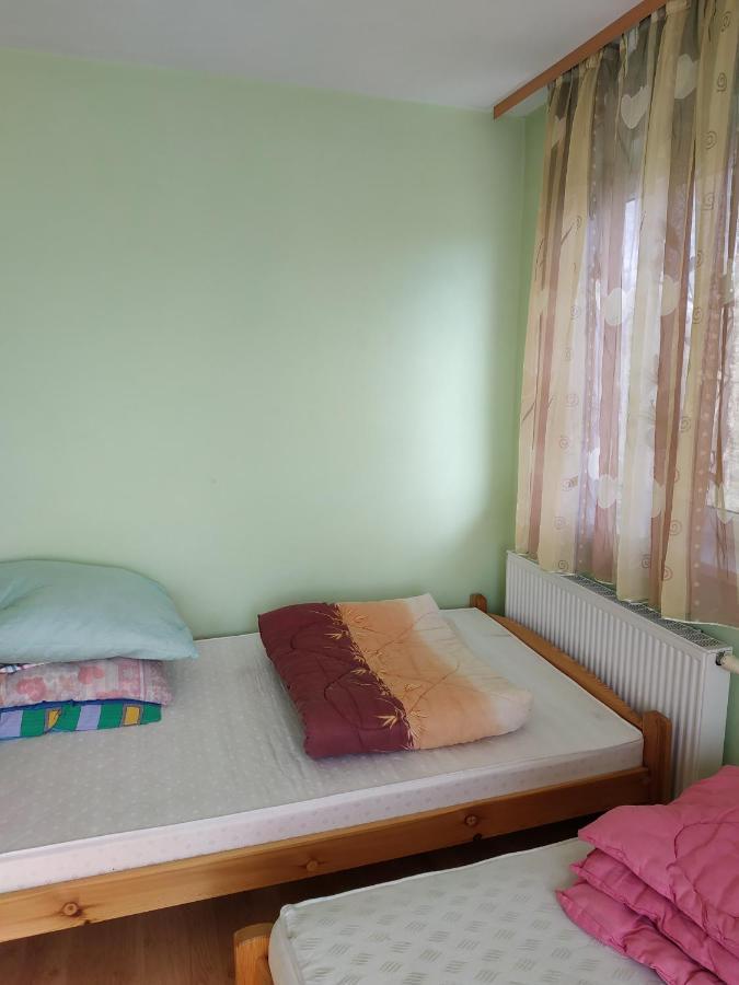 Hôtel Pokoje U Bryksego à Dursztyn Extérieur photo