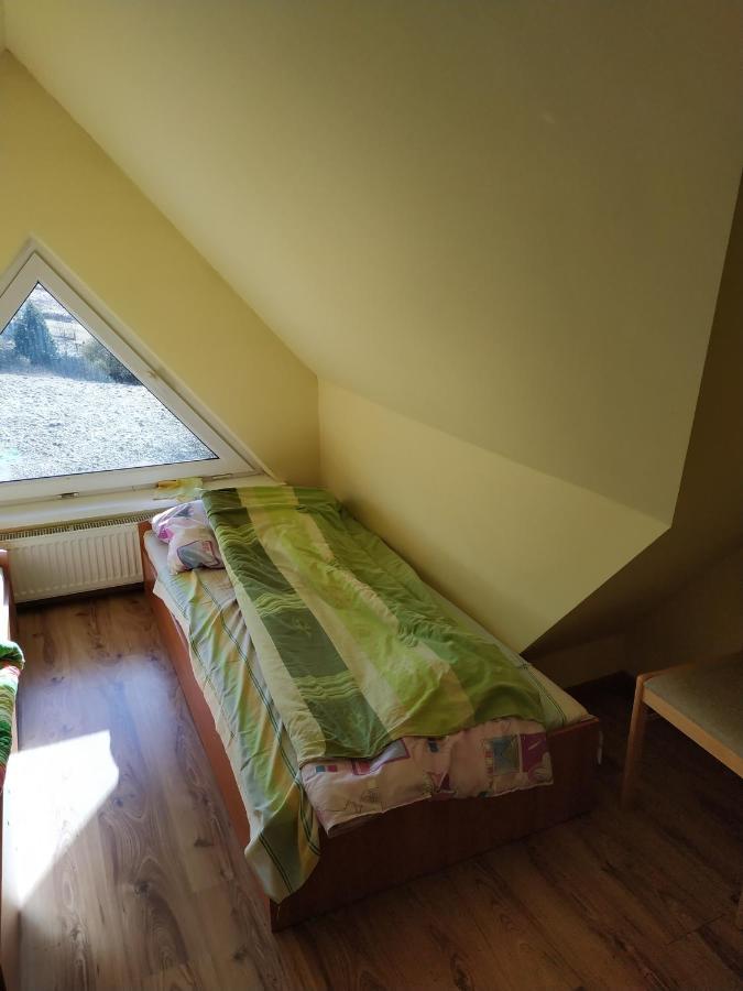 Hôtel Pokoje U Bryksego à Dursztyn Extérieur photo